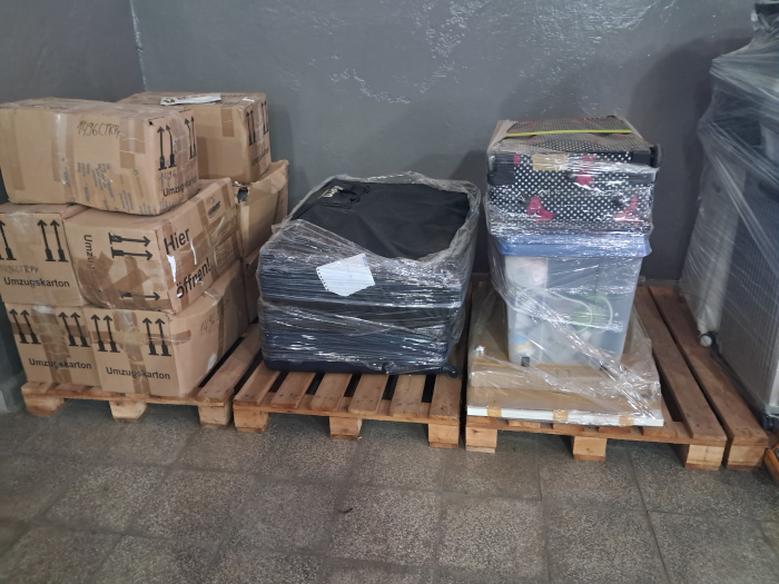 Wirtschaftliche Palttenlagerung im Zentrum von Asuncion!